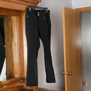 Rekucci brand pants, petite, black.